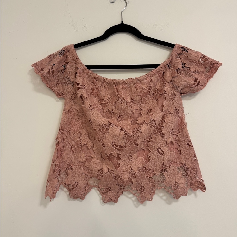 Kendall & Kylie Pink Cropped Flutter Sleeve Blouse